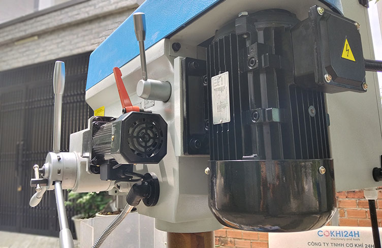 Động cơ ZB5032VP