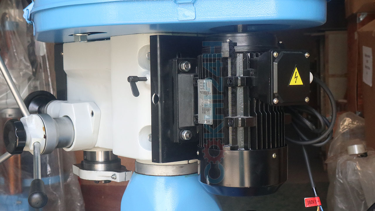 Động cơ máy khoan phay ZX7032