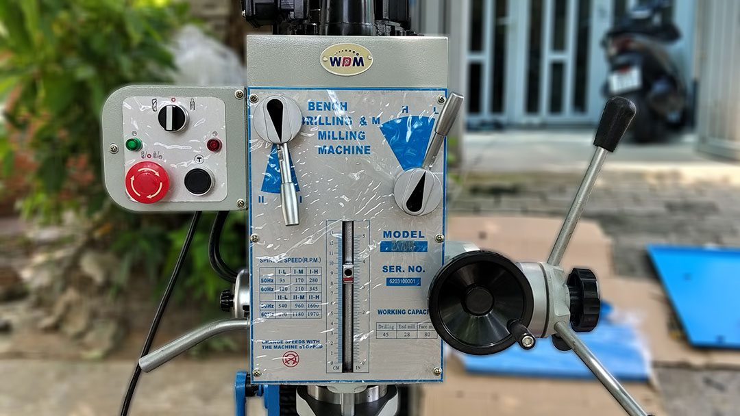 Máy khoan phay ZX7045 hiệu WDDM