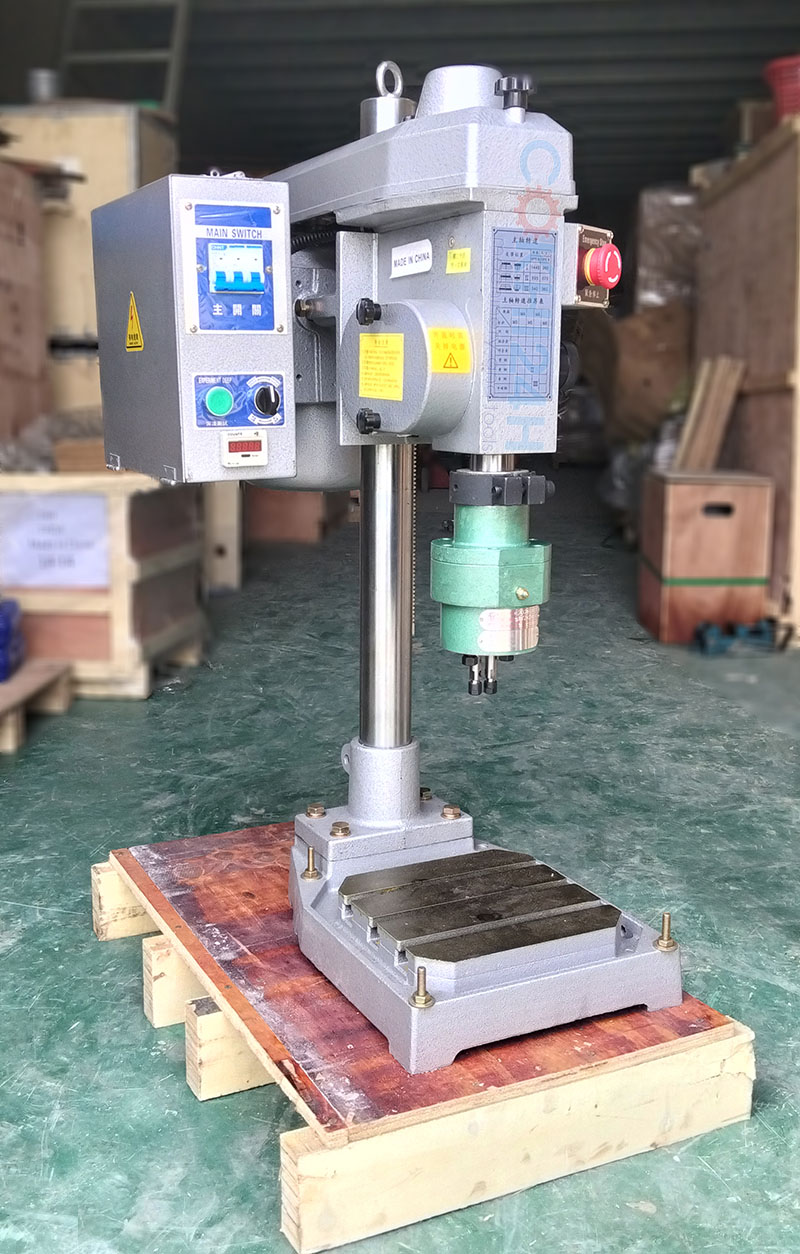 T-4508 lắp đầu ta rô 2 trục ST72x2-ER8