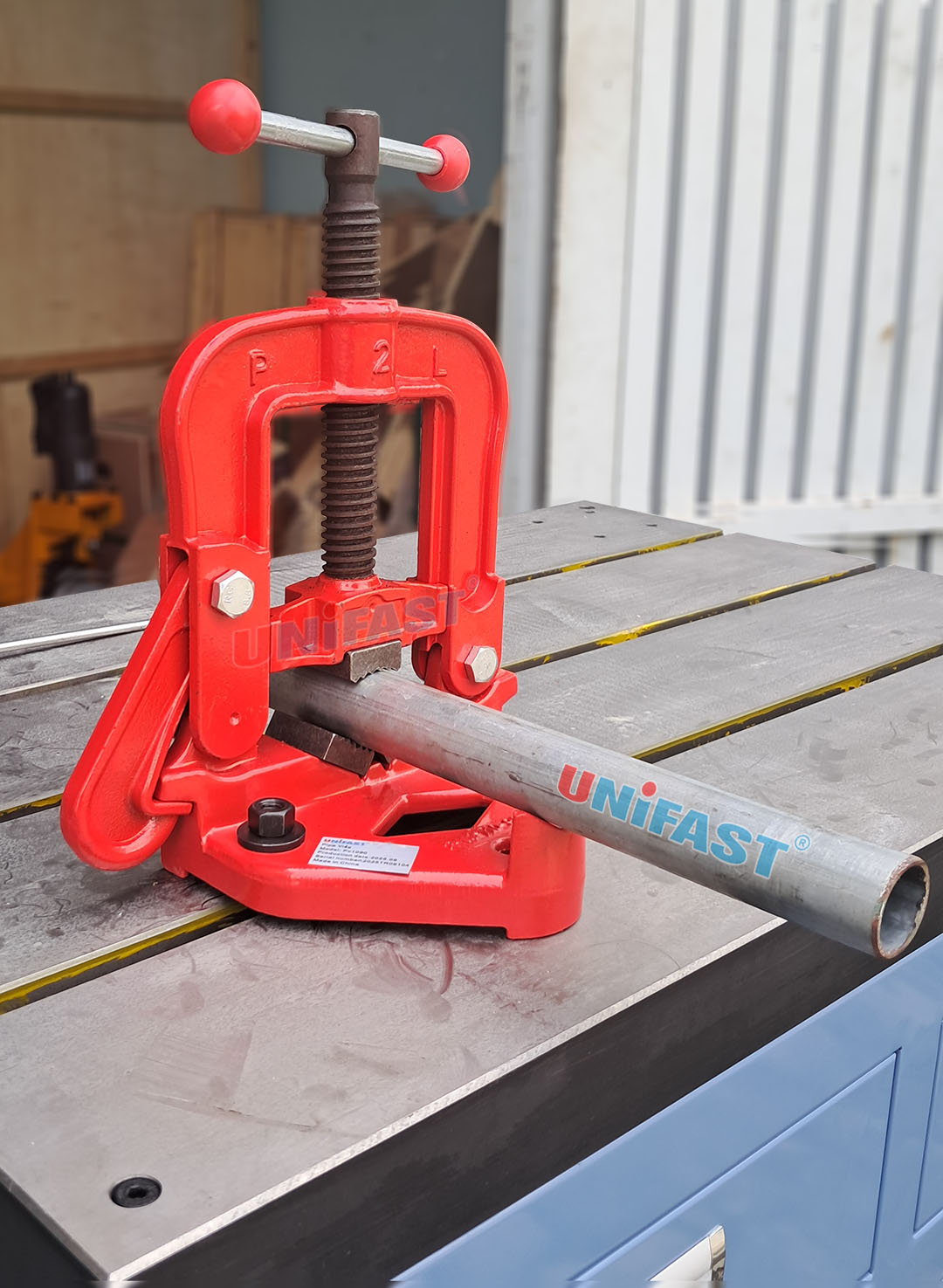 Ê tô kẹp ống PV1090