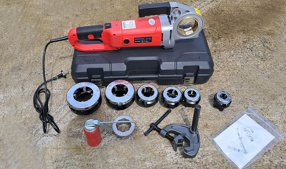 Máy tiện ren ống cầm tay hiệu Unifast model SD50